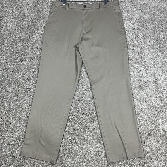 Dockers Easy Khaki Pants Mens 36x32 Classic Fit Beige Stretch NEW - Picture 1 of 14